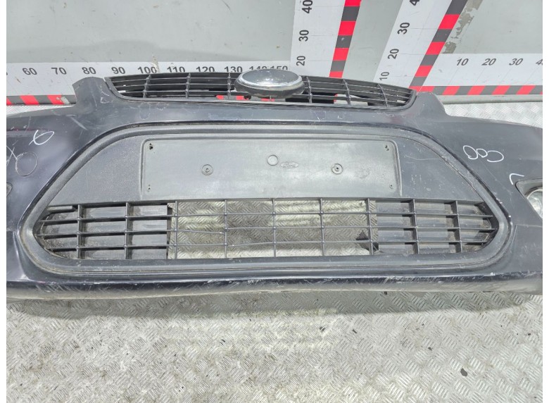 Заглушка (решетка) в бампер передний к Ford Focus