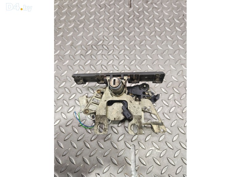 Ручка открывания багажника к Volkswagen Passat undefined г.