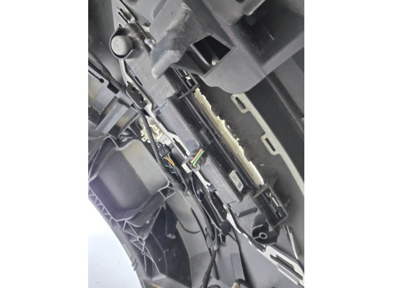 Дневные ходовые огни правые к Mercedes C W204, 2012г.