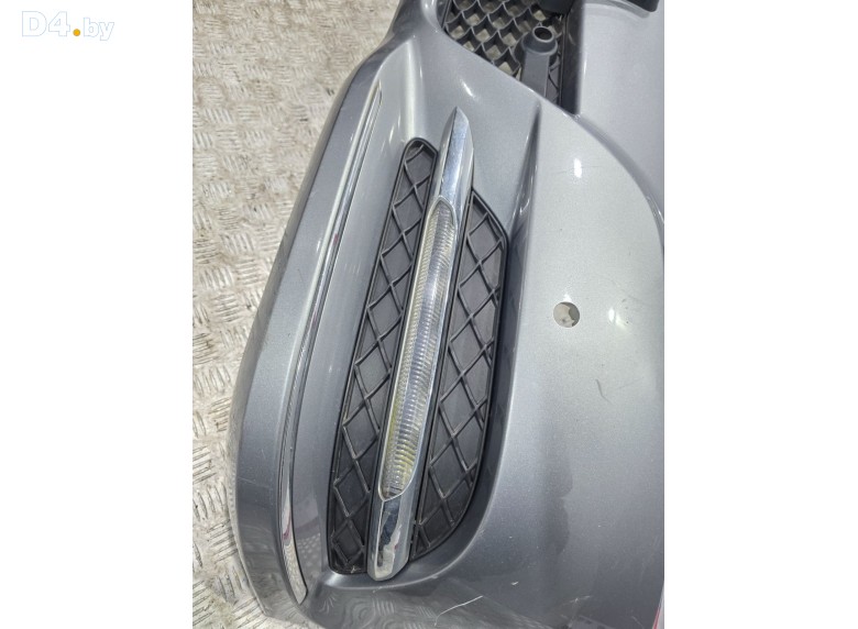 Рамка фары противотуманной левой к Mercedes CW204 undefined г.