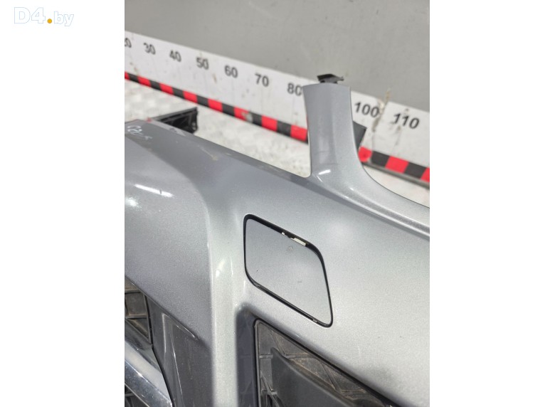 Заглушка (решетка) в бампер передний к Mercedes CW204 undefined г.