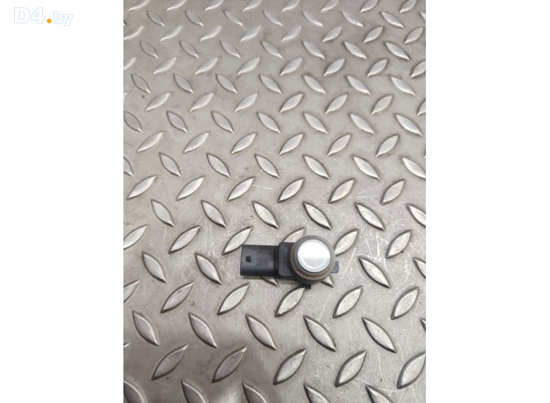 Датчик парктроника к Mercedes CW204 undefined г.