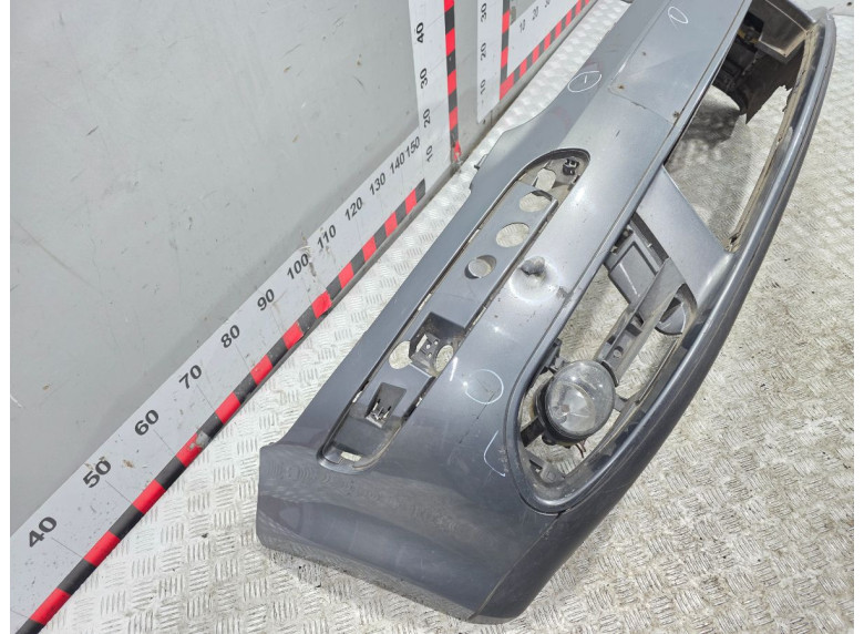 Бампер передний к Volkswagen Golf, 2006г.