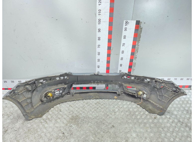 Бампер передний к Volkswagen Golf, 2006г.