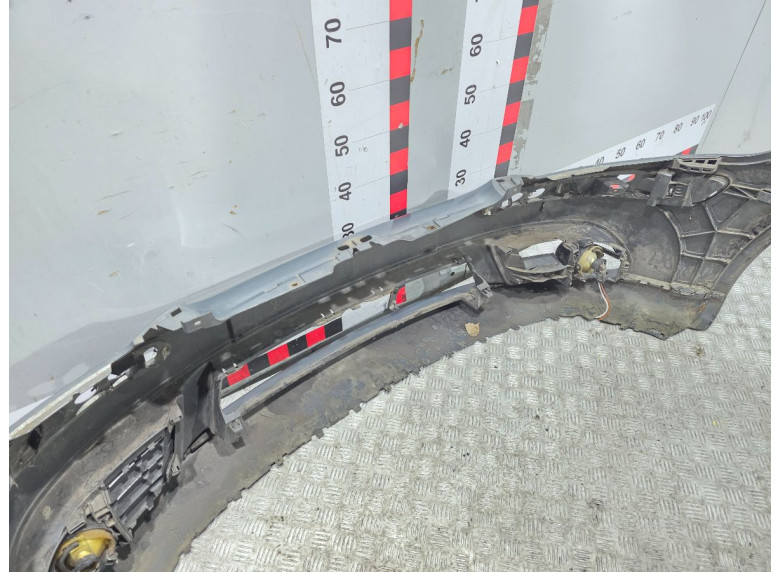 Бампер передний к Volkswagen Golf, 2006г.