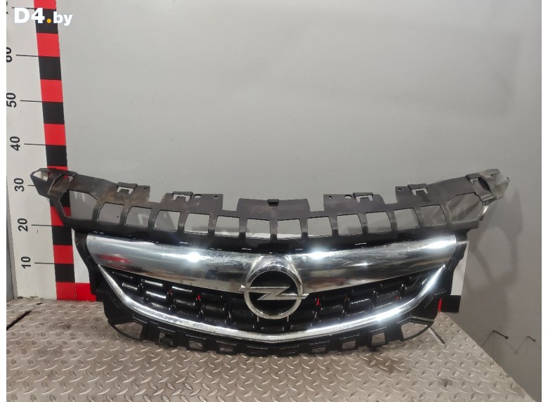 Решетка радиатора к Opel Astra undefined г.