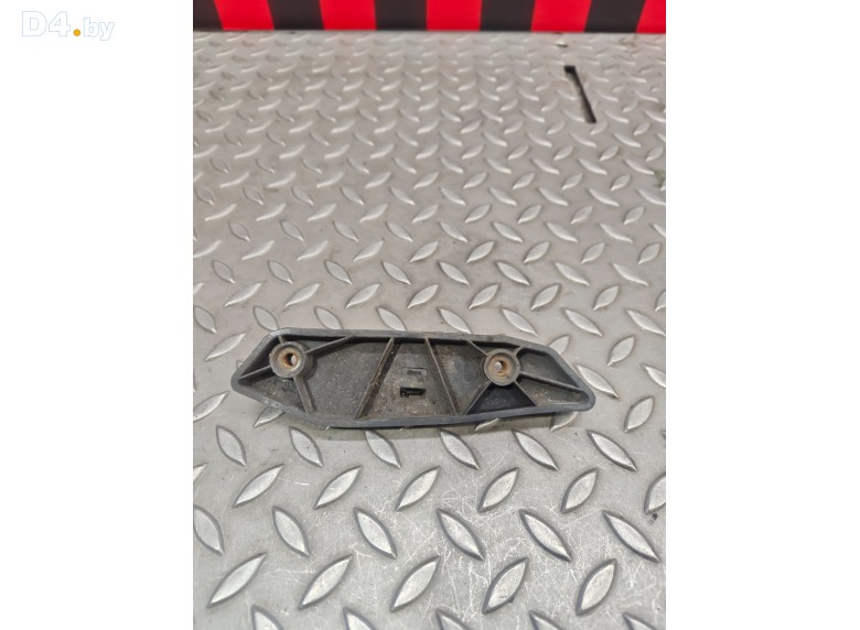 Кронштейн крепления бампера переднего к Ford Mondeo undefined г.