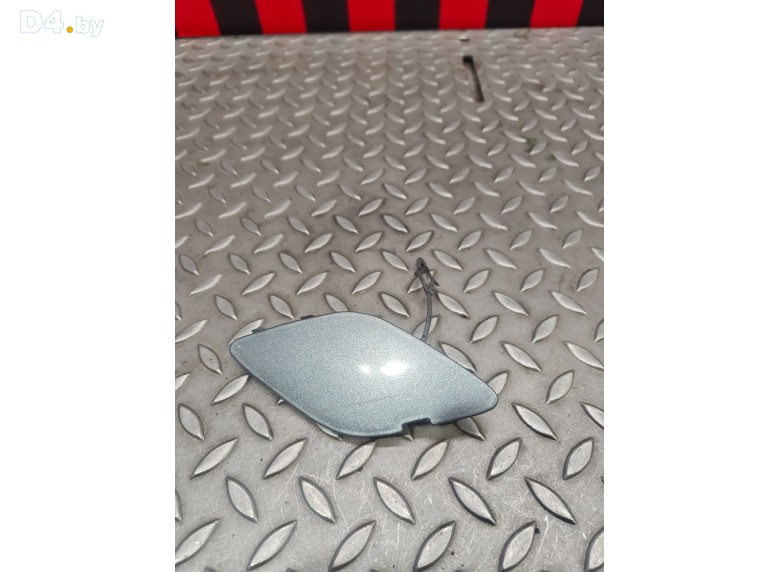 Заглушка (решетка) в бампер передний к Opel Astra undefined г.