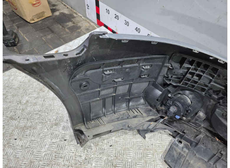 Бампер передний к Renault Laguna, 2006г.