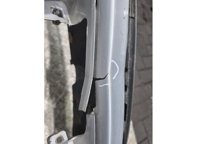 Бампер передний к Volkswagen Polo, 2006г.