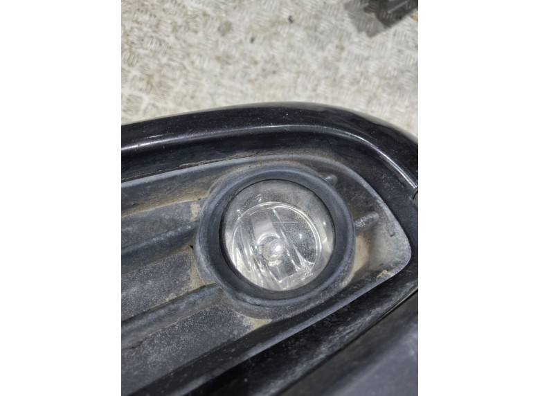 Фара противотуманная правая к Renault Scenic