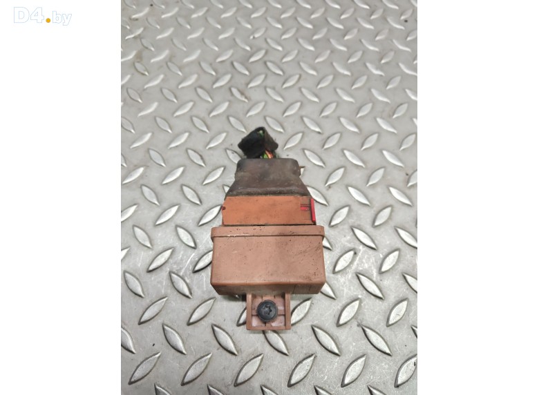 Реле бензонасоса к Peugeot 806 undefined г.