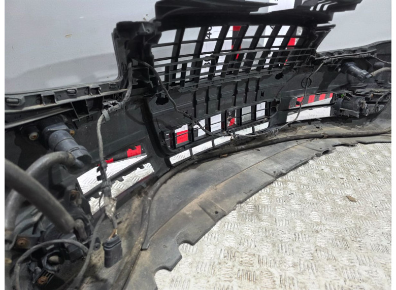 Бампер передний к Audi A4, 2007г.