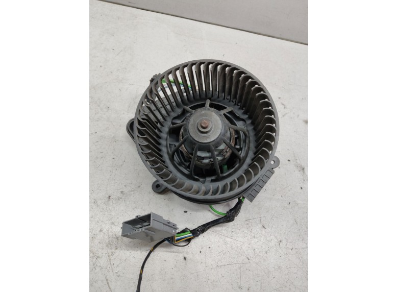 Моторчик печки к Моторчик печки к Renault Master undefined г. Master