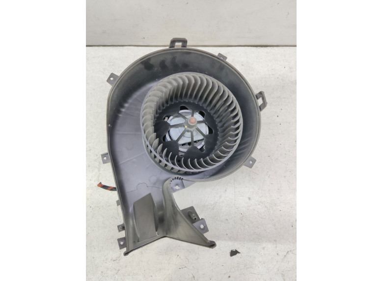 Моторчик печки к Моторчик печки к Opel Vectra undefined г. Vectra