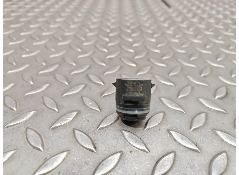 Датчик парктроника к Volkswagen Golf, 2014г.