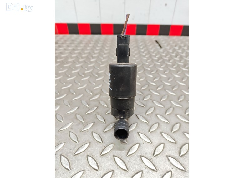 Насос (моторчик) омывателя стекла к Citroen C5 undefined г.