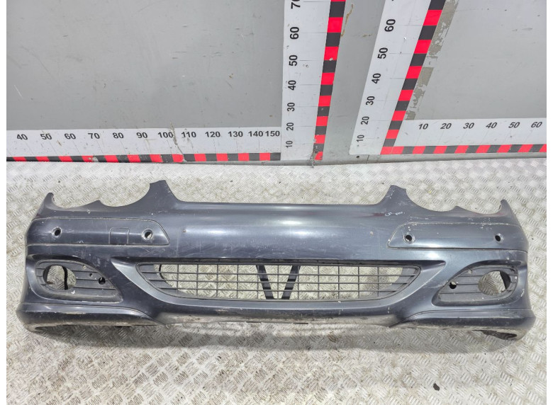 Бампер передний к Mercedes C W203
