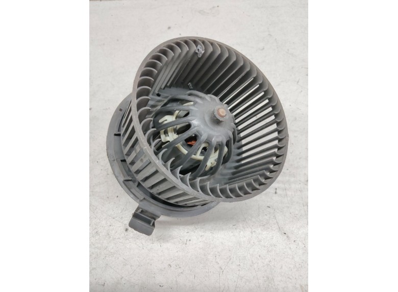 Моторчик печки к Моторчик печки к Dacia Logan undefined г. Logan