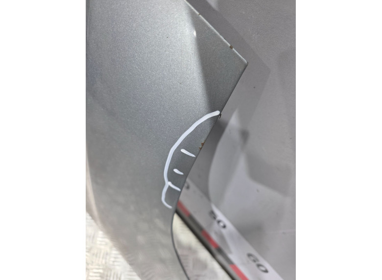 Капот к Toyota Yaris, 2006г.