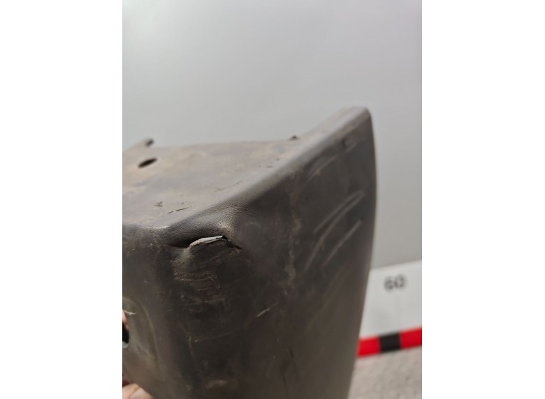 Клык бампера задний правый к Клык бампера задний правый к Peugeot Boxer undefined г. Boxer