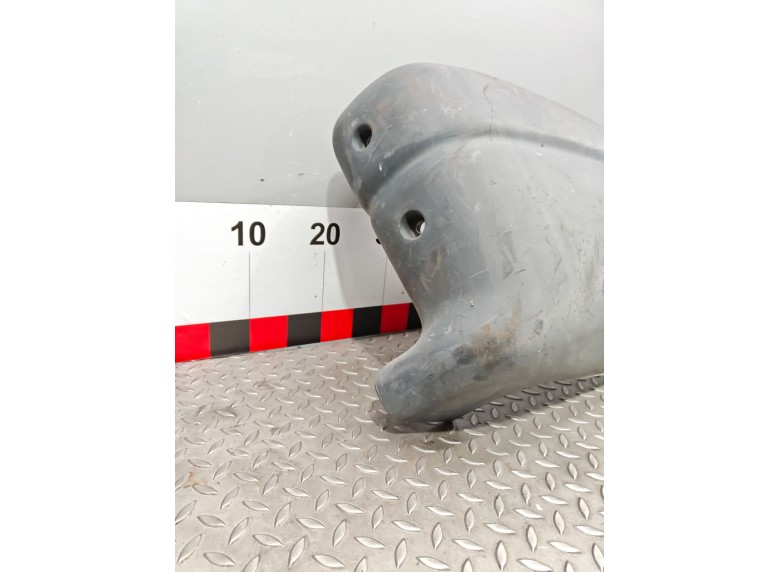 Клык бампера задний правый к Клык бампера задний правый к Renault Master undefined г. Master