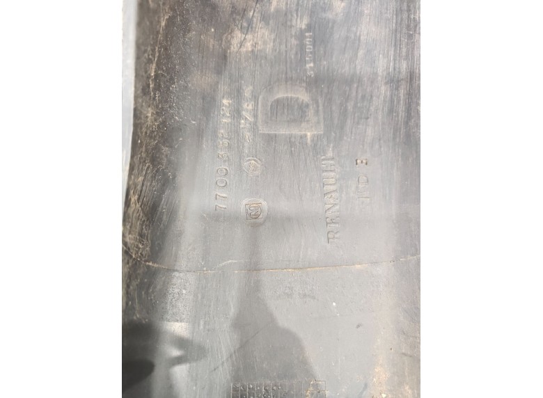 Клык бампера задний правый к Клык бампера задний правый к Renault Master undefined г. Master