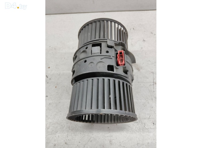 Моторчик печки к Renault Scenic undefined г.