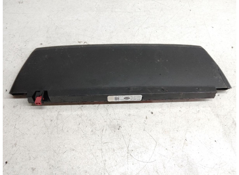 Стоп-сигнал к Audi A4, 2021г.