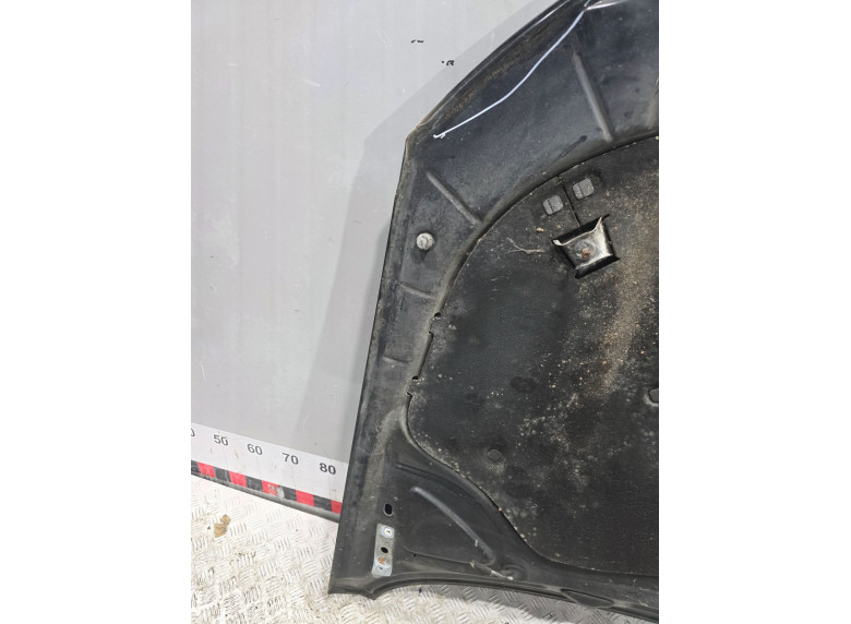 Капот к Volkswagen Passat, 2006г.