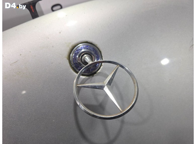 Эмблема к Mercedes SW220 undefined г.