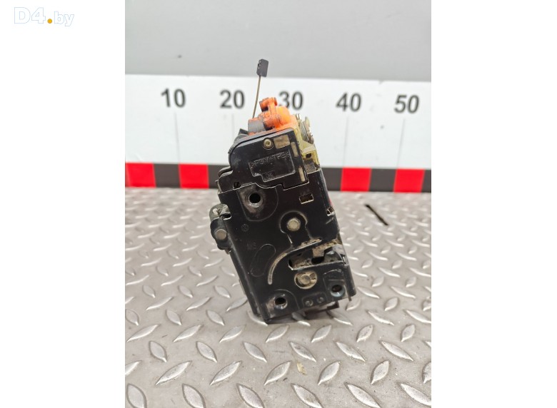 Замок двери передней левой к Skoda Superb undefined г.