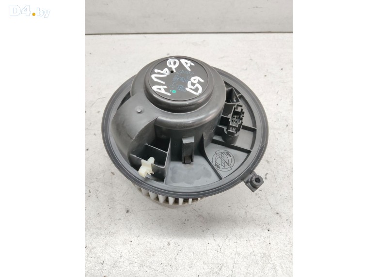 Моторчик печки к AlfaRomeo 159 undefined г.