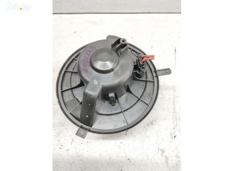 Моторчик печки к Skoda Octavia undefined г.