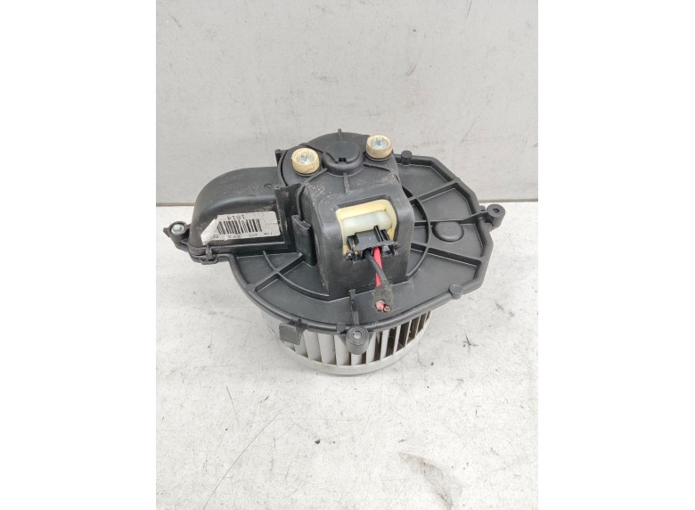 Моторчик печки к Моторчик печки к Peugeot Partner undefined г. Partner