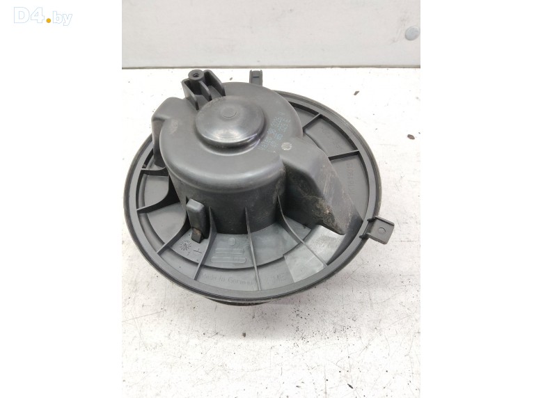 Моторчик печки к Skoda Octavia undefined г.