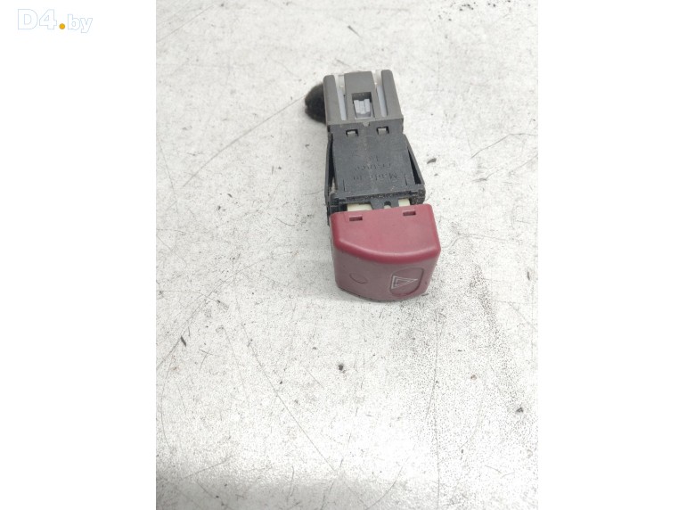 Кнопка аварийной сигнализации к Citroen Jumpy undefined г.