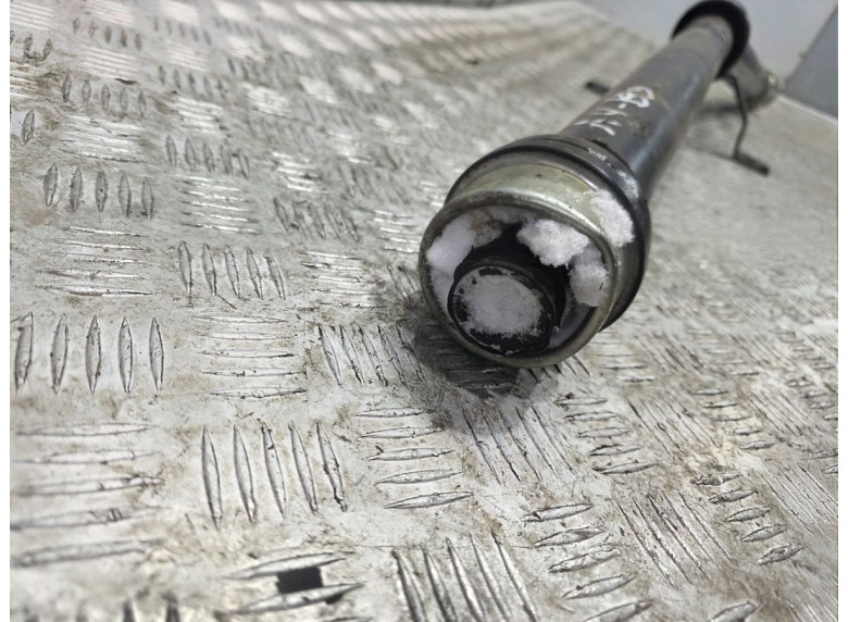 Карданный вал к Audi A4, 2019г.