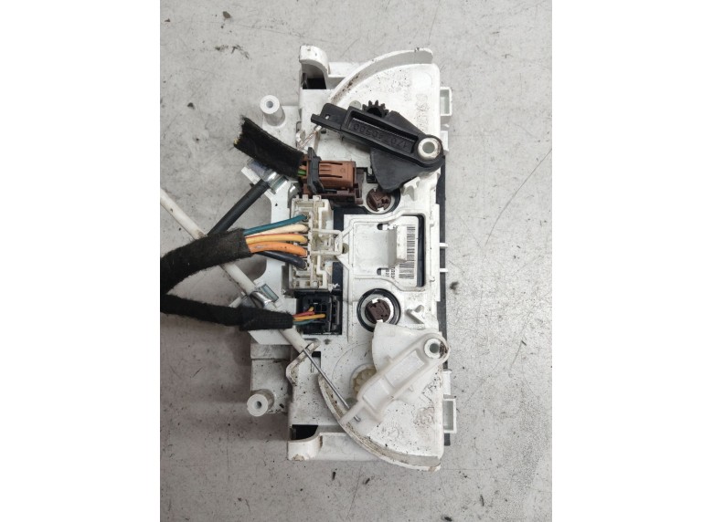 Блок управления печки/климат-контроля к Блок управления печки/климат-контроля к Citroen Berlingo undefined г. Partner