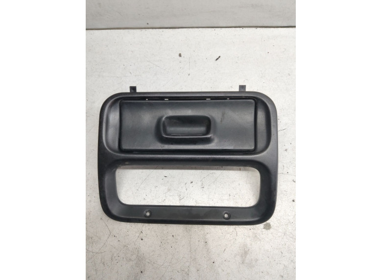 Пепельница к Renault Master, 1999г.