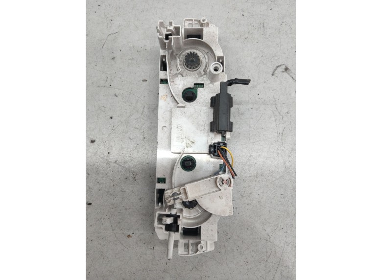 Блок управления печки/климат-контроля к Блок управления печки/климат-контроля к Renault Master undefined г. Master