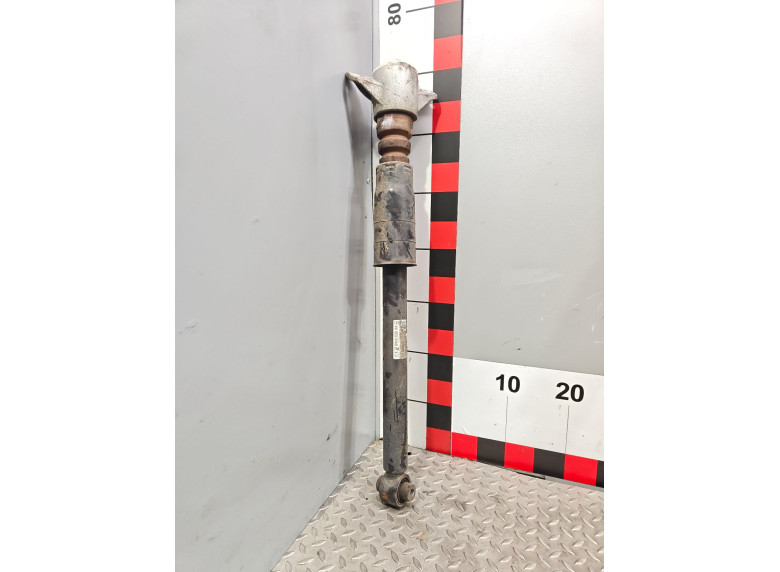 Амортизатор задний к Audi A4, 2020г.