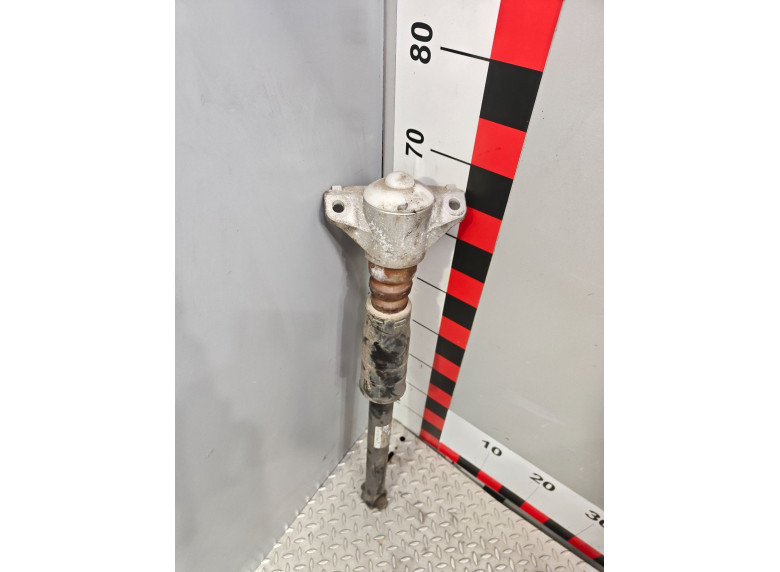 Амортизатор задний к Audi A4, 2020г.