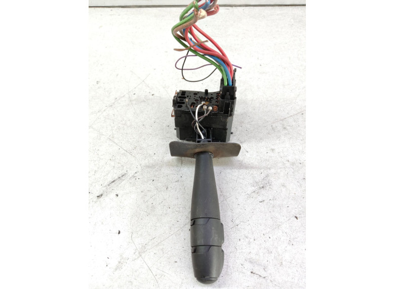 Переключатель поворотов к Dacia Logan, 2008г.