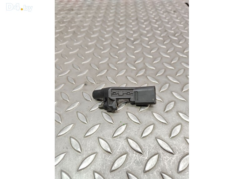 Датчик коленвала к Volkswagen Passat undefined г.