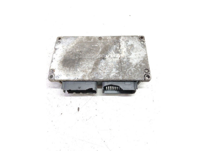 Блок управления двигателем к Блок управления двигателем к Renault Scenic undefined г. Scenic