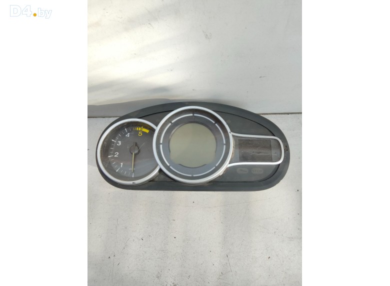 Щиток приборов (приборная панель) к Renault Megane undefined г.