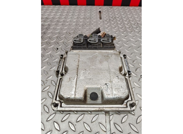 Блок управления двигателем к Блок управления двигателем к Renault Scenic undefined г. Scenic