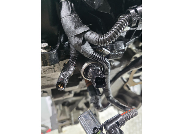 Клапан фазорегулятора к Peugeot 208, 2013г.