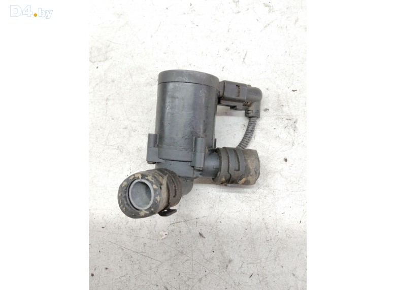 Насос антифриза дополнительный к Volkswagen Touareg undefined г.